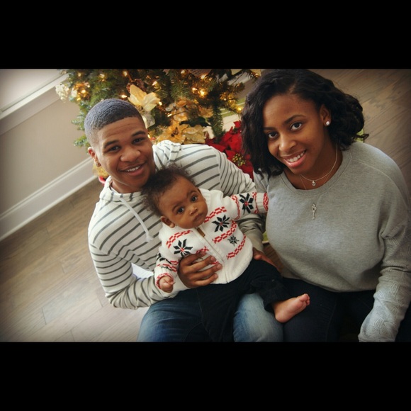 Meet your posher !! 💕😘😍🤗 - Picture 3 of 4